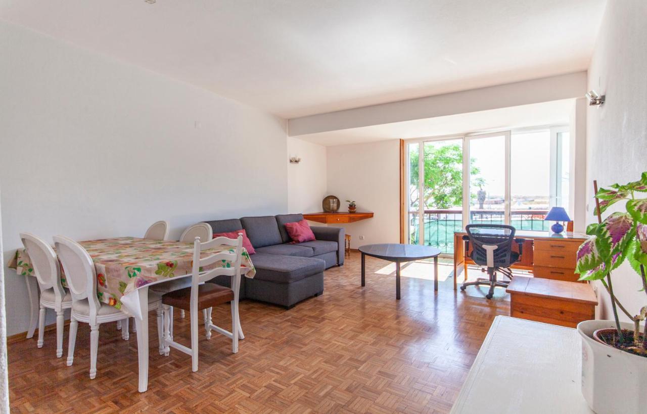 60m² 2 slaapkamer, 1 privé badkamer Appartement in Lagos stadscentrum Buitenkant foto